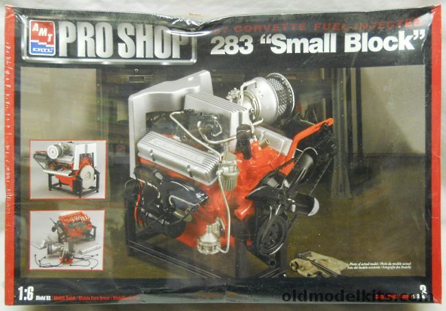 AMT 1/6 1957 Corvette 283 Engine - Small Block Fuel Injected, 8337 plastic model kit